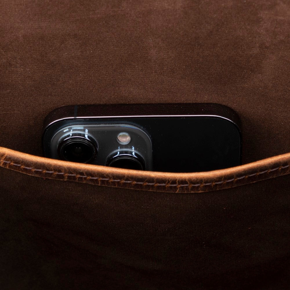 Siyah Rustik Deriden Çanta, Bagaj Etiketi ve Anahtarlık Paketi