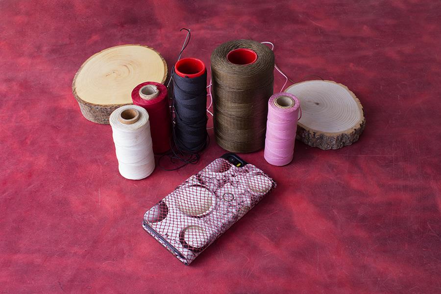 Apple iPhone 5-5s-SE Uyumlu Deri Cüzdanlı Kılıf WC00 Y5 Desenli