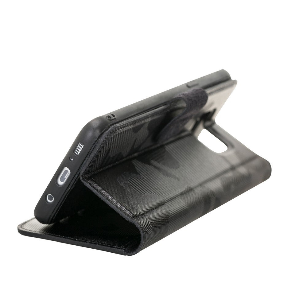 Apple iPhone 7-8-SE Uyumlu Deri Cüzdanlı Kılıf Kamuflaj Siyah