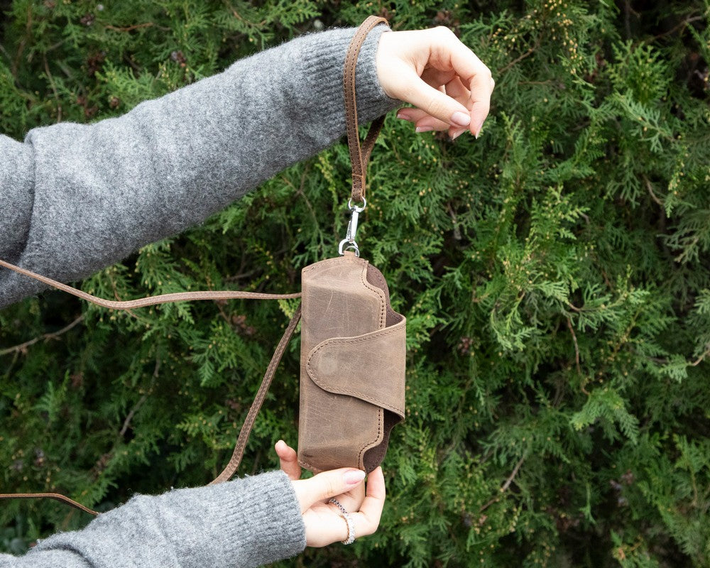 Riviera Hakiki Deri, El Yapımı, Askılı Gözlük Kılıfı, Karamel