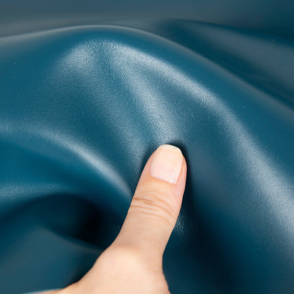 Apple iPhone 17 için, Hakiki Deri, El Yapımı Cüzdanlı Kılıf, Magsafe ile uyumlu, İç Yüzeyi Kadife, Gölgeli Mavi