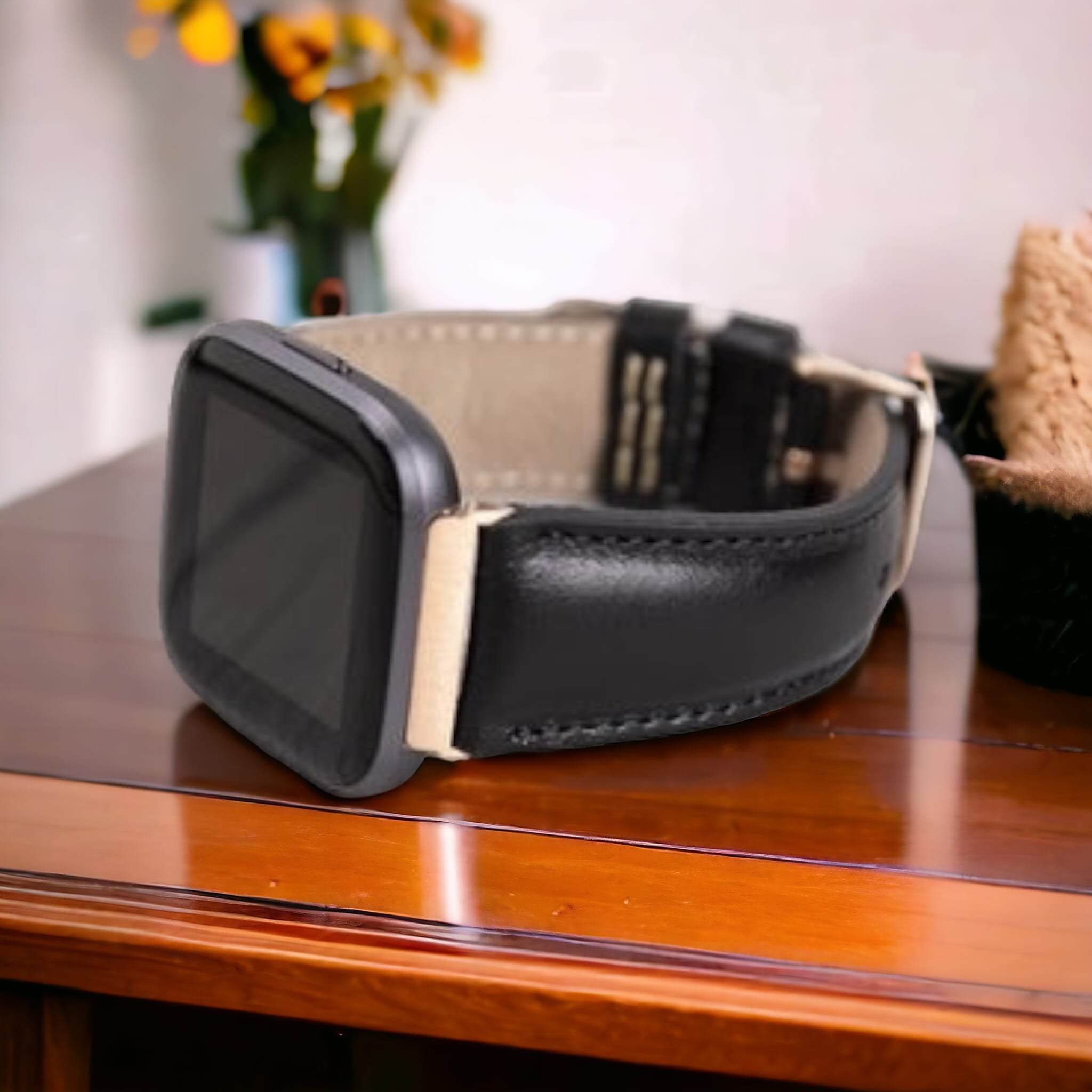 Fitbit Versa, Lite, Sense Serileri İle uyumlu, Deri Saat Kordonu, Rustik Siyah