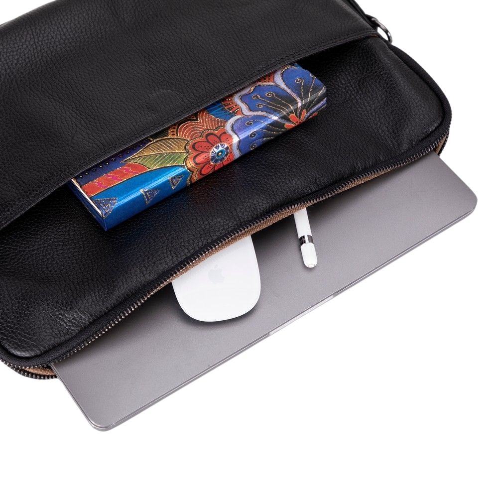 Leeds 14 inç MacBook Ve Pc Uyumlu, Hakiki Deri, El Yapımı Kılıf Kömür Siyahı