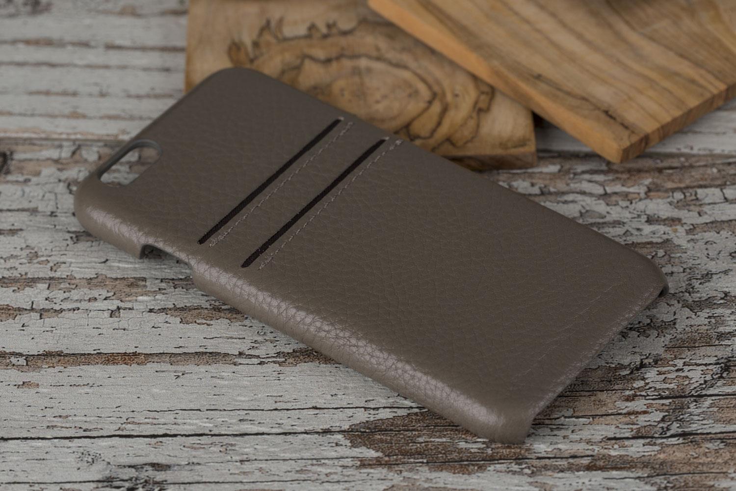 Apple iPhone 6-6s Uyumlu Deri Arka Kapak FXCP UJCC FL6