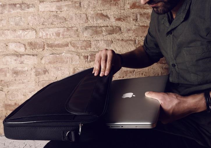 Plm NC9606 15 inç Laptop Çantası