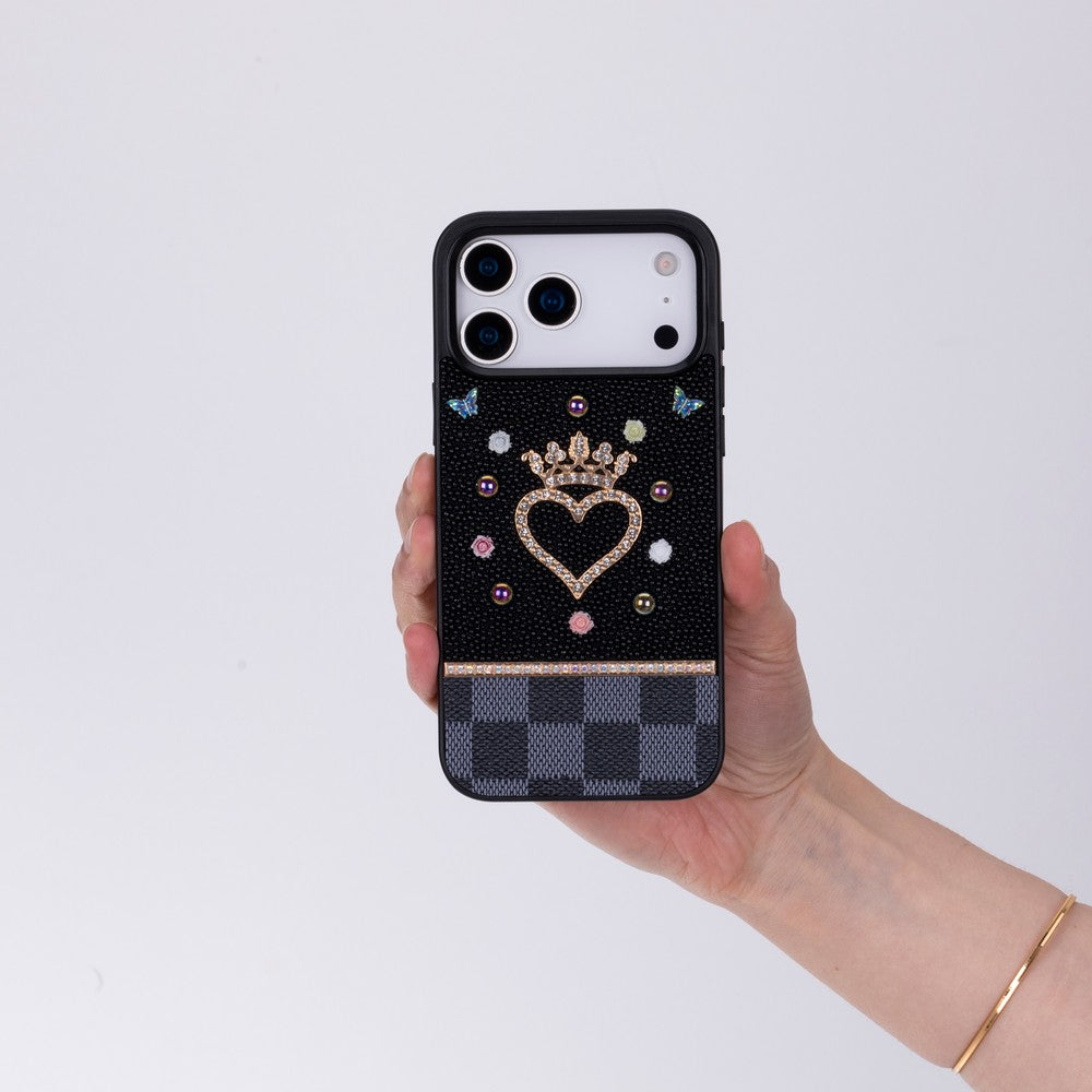 Vissel iPhone 17 Pro Max Uyumlu Taşlı Kalp Detaylı Kılıf – Parlak Taşlı, Darbe Emici Koruma, Şık & Trend Telefon Kılıfı, Siyah